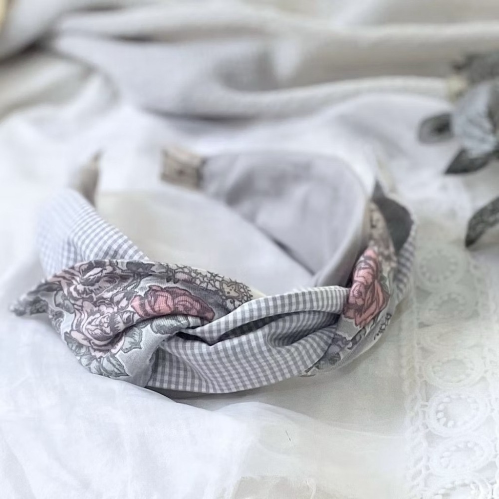 ＊哈娜髮飾＊多用綁帶髮箍 灰玫瑰 打結頭箍 交叉髮窟 編織頭飾 髮哭 寬版 法哭 蝴蝶結髮圈 髮枯 頭窟-細節圖3