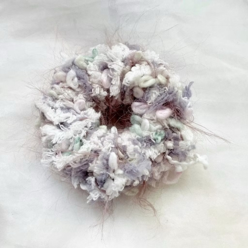 ＊哈娜髮飾＊手工編織大腸圈 毛線髮圈 甜甜圈髮束 髮繩 髮飾 頭飾 禮物 生日大腸髮圈 客製 訂製-細節圖3