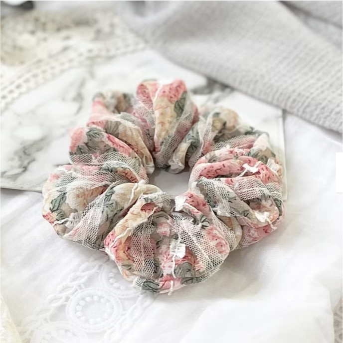 ＊哈娜髮飾＊布藝大腸圈 刺繡雪紡 髮圈 大腸髮圈 髮束 髮繩 髮飾 頭飾 禮物 髮量多 髮量少-細節圖2