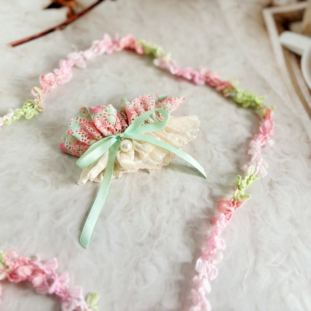 刺繡蕾絲皺褶髮夾/ 馬尾夾 編織髮插 馬尾插 髮叉 髮梳 邊夾 髮飾 壓夾 瀏海夾 彈簧夾 法國夾 法式夾 自動夾-細節圖3