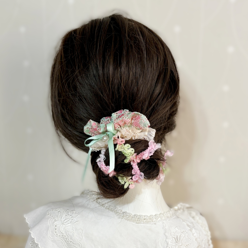 刺繡蕾絲皺褶髮夾/ 馬尾夾 編織髮插 馬尾插 髮叉 髮梳 邊夾 髮飾 壓夾 瀏海夾 彈簧夾 法國夾 法式夾 自動夾-細節圖7