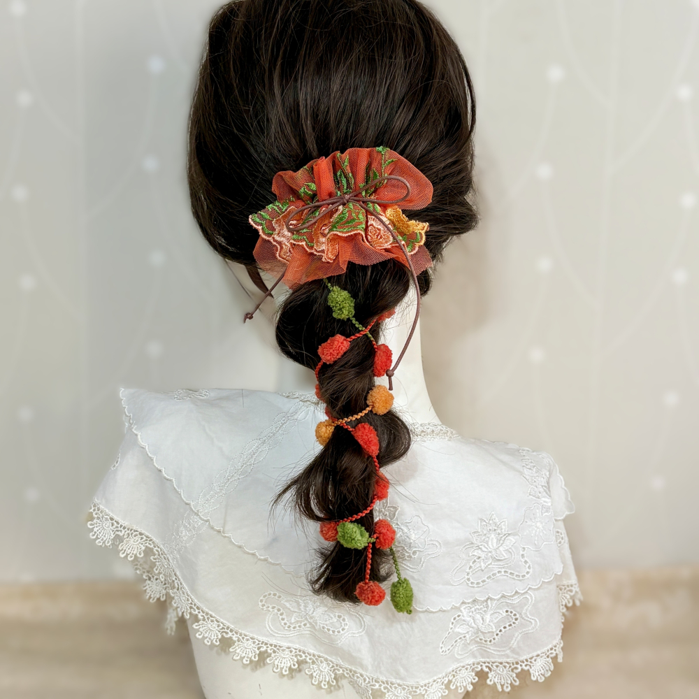 刺繡蕾絲皺褶髮夾/ 馬尾夾 編織髮插 馬尾插 髮叉 髮梳 邊夾 髮飾 壓夾 瀏海夾 彈簧夾 法國夾 法式夾 自動夾-細節圖5