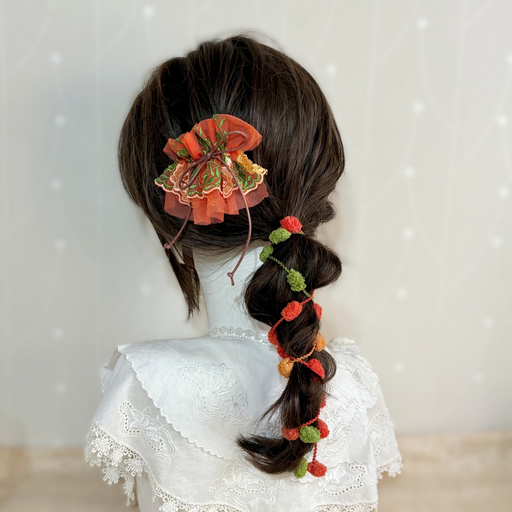 刺繡蕾絲皺褶髮夾/ 馬尾夾 編織髮插 馬尾插 髮叉 髮梳 邊夾 髮飾 壓夾 瀏海夾 彈簧夾 法國夾 法式夾 自動夾-細節圖3