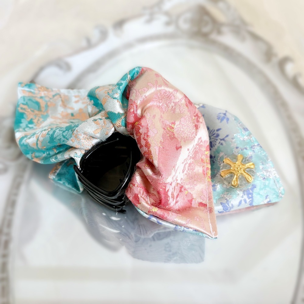 ＊哈娜髮飾＊布藝大裙襬髮夾 馬尾抓夾 瀏海夾 馬尾夾 邊夾 壓夾 鴨嘴夾 H夾 髮叉 髮梳 彈簧夾 法國夾 鯊魚夾-細節圖2