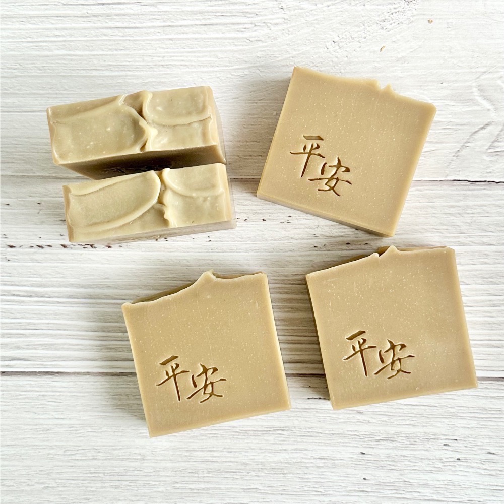 平安皂 　添加平安四寶粉（芙蓉、艾草、香茅、抹草）　一般膚質適用-細節圖3