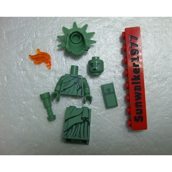 【積木2010】樂高 LEGO 自由女神 (人偶出自磁鐵盒組) / 紐約 NEW YORK-細節圖3