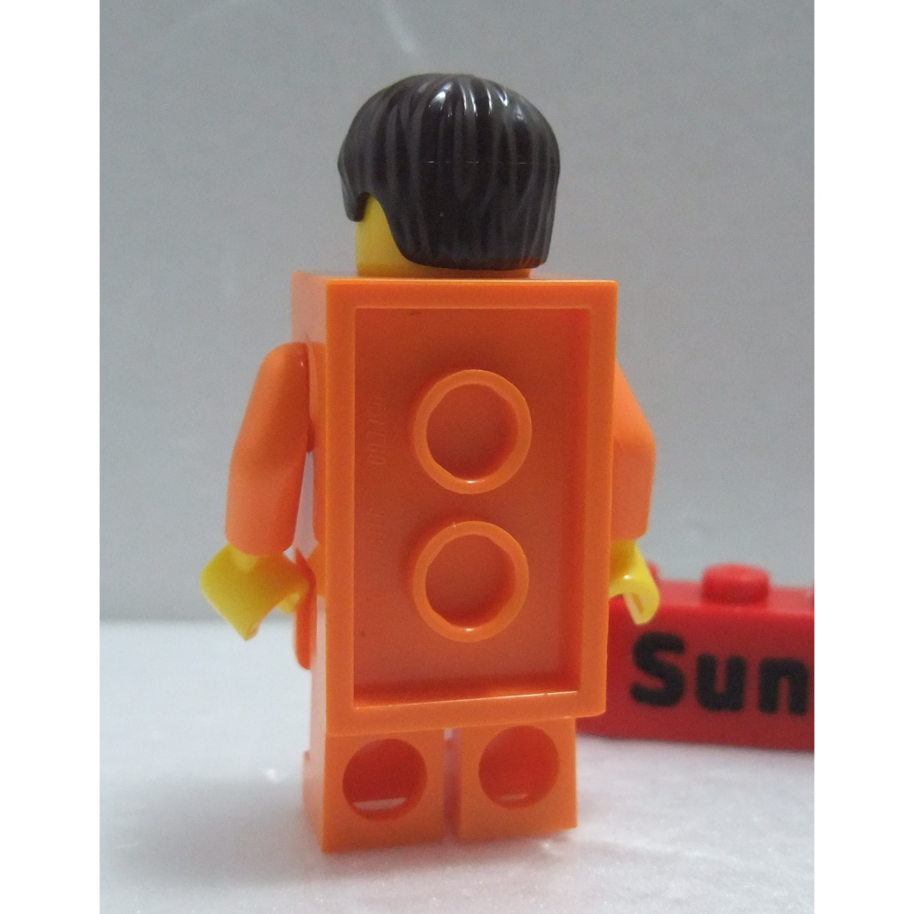 【積木2010】樂高 LEGO 橘色 磚塊人 積木人 (含 相機 照相機) / 積木人偶 / BAM-細節圖2