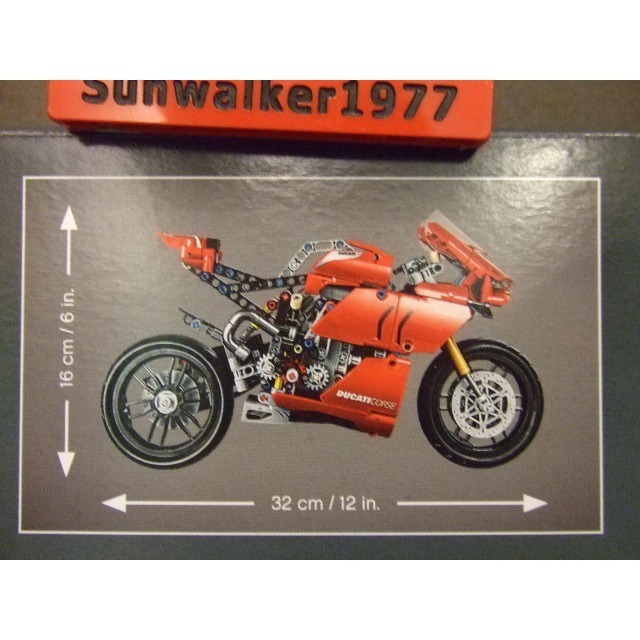 【積木2010】樂高 LEGO 42107 杜卡迪 重機 Ducati Panigale V4 R 樂高 科技 /BR-細節圖3