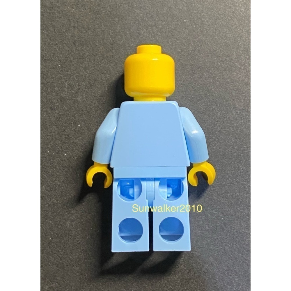 【積木2010】樂高 LEGO 亮淡藍色 太空人 / BAM / 人頭+身體+腳-細節圖2