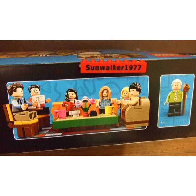 【積木2010】樂高 LEGO 21319 六人行 中央咖啡廳  FRIENDS / IDEAS 全新未拆-細節圖3