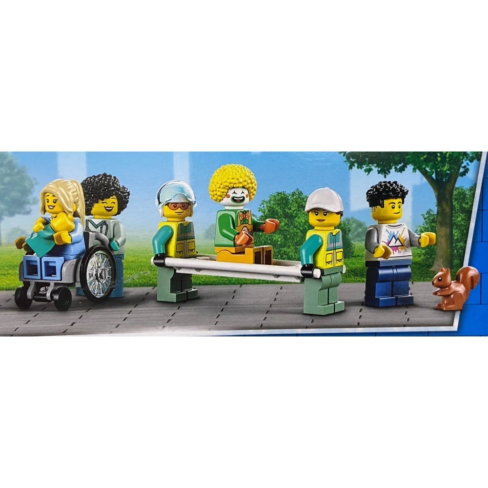 合售出清特價【積木2010】樂高 LEGO 60233 + 60330 / 甜甜圈店新開幕 醫院 / 城市 CITY-細節圖6