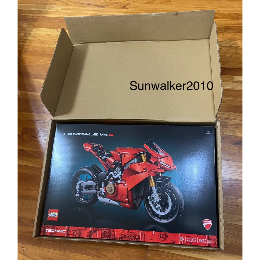 特價出清【積木2010】樂高 LEGO 42202 杜卡迪 Panigale V4 S 摩拖車 / 科技-細節圖5