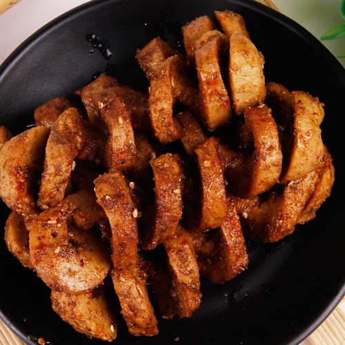 壹家網紅零食 白大姐烤面筋28g面筋串辣條 麻辣面筋素食辦公休閑零食盒裝休閑-細節圖7