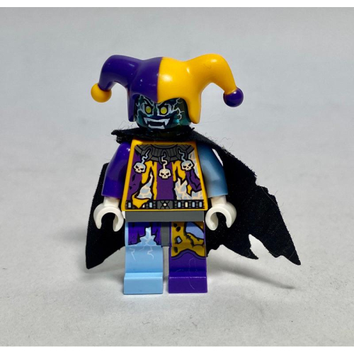 &lt;樂高人偶小舖&gt;正版樂高LEGO特殊人偶C31，含帽子、披風，單隻價格