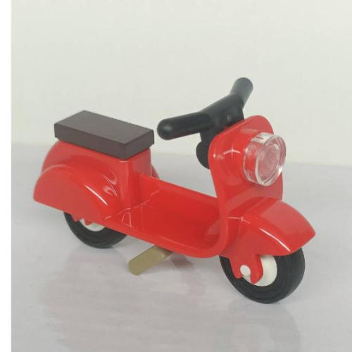 &lt;樂高人偶小舖&gt;正版樂高LEGO 交通工具 偉士牌 機車 摩托車 紅 10243 巴黎餐廳