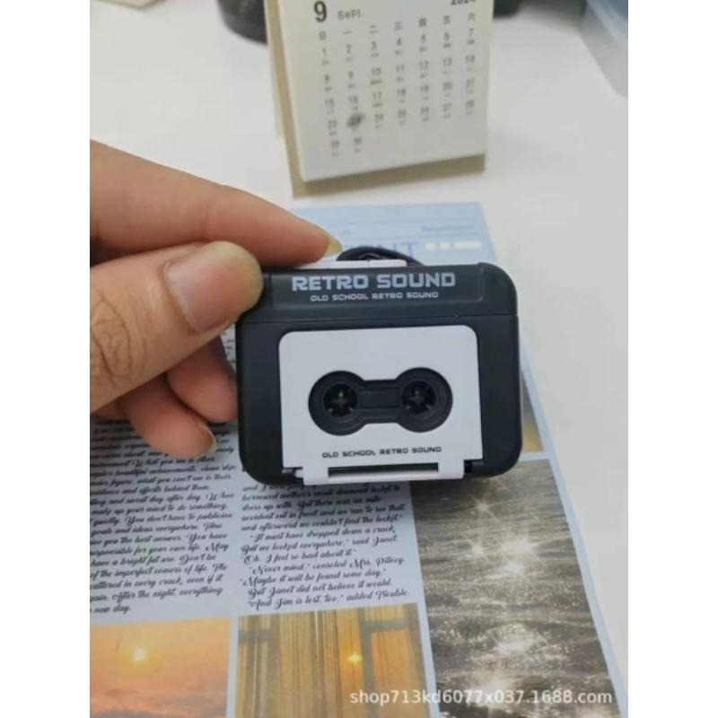 迷你復古卡帶錄音機吊飾 可錄音 收放音 生日禮物 交換禮物 X0001-細節圖2