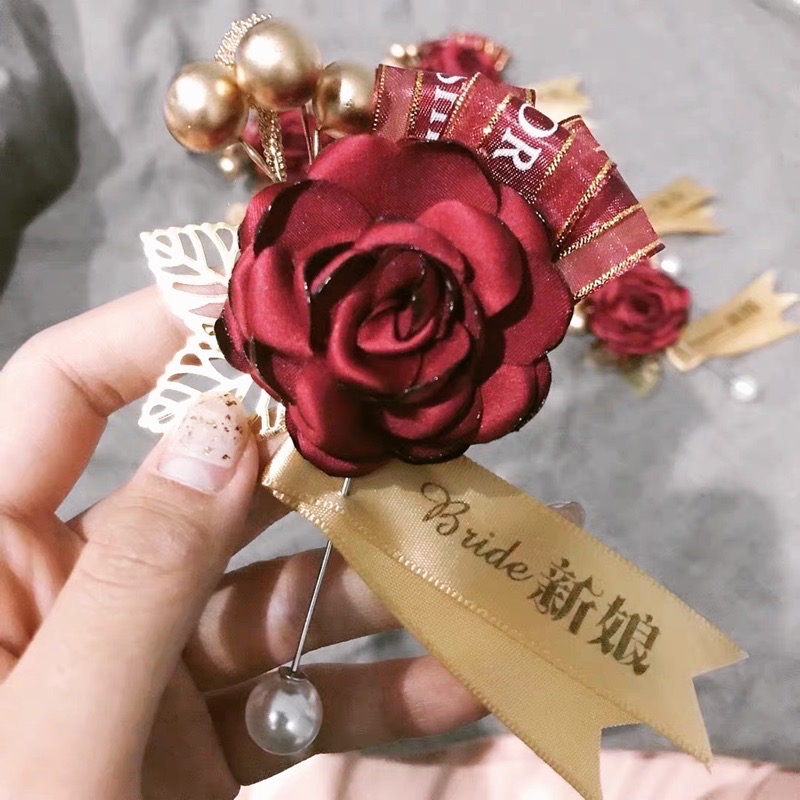 ‼️現貨‼️《實拍》韓式玫瑰珍珠緞帶金珠胸花～3色-細節圖7