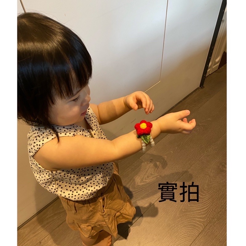 ‼️現貨‼️《實拍》小花童必備～毛線小紅花～囍氣洋洋胸花手腕花-細節圖4