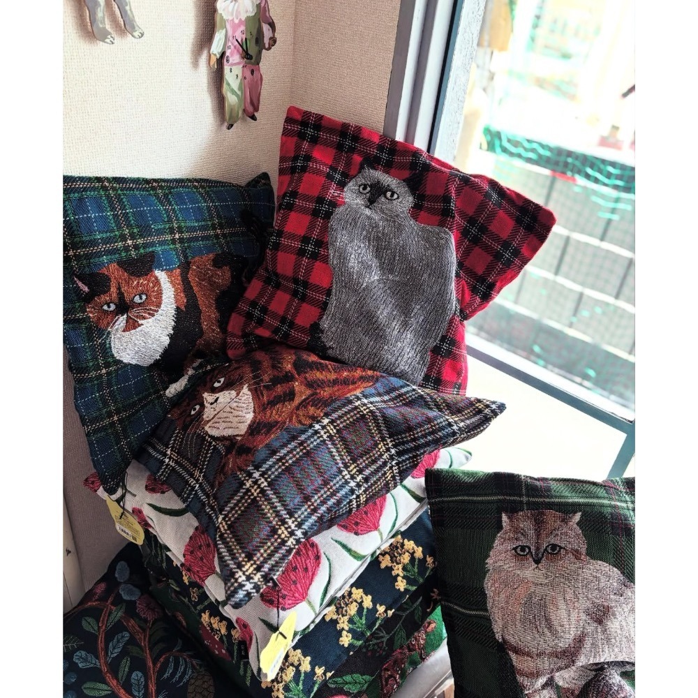 【現貨】日本代購 新款松尾美雪 Matsuo Miyuki 動物插畫抱枕套 (不含枕芯) 靠墊套 貓咪 暹羅貓 三花-細節圖2