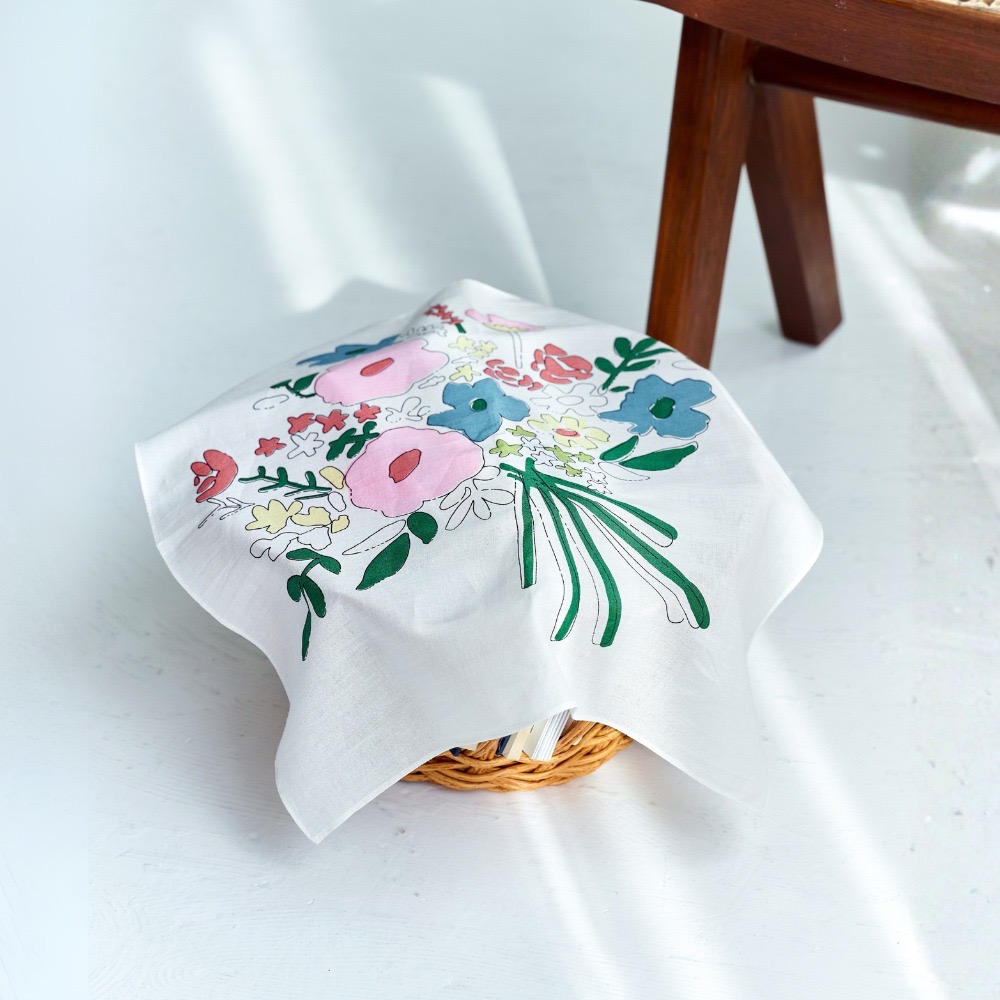 【預購】日本代購 手繪風格花束圖案手帕 可作掛毯 產地印度 100%純棉 絲網印刷 室內裝飾-細節圖2