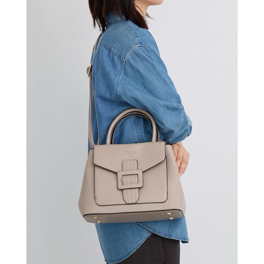 FIRANO 人氣皮革扣側背包-細節圖2