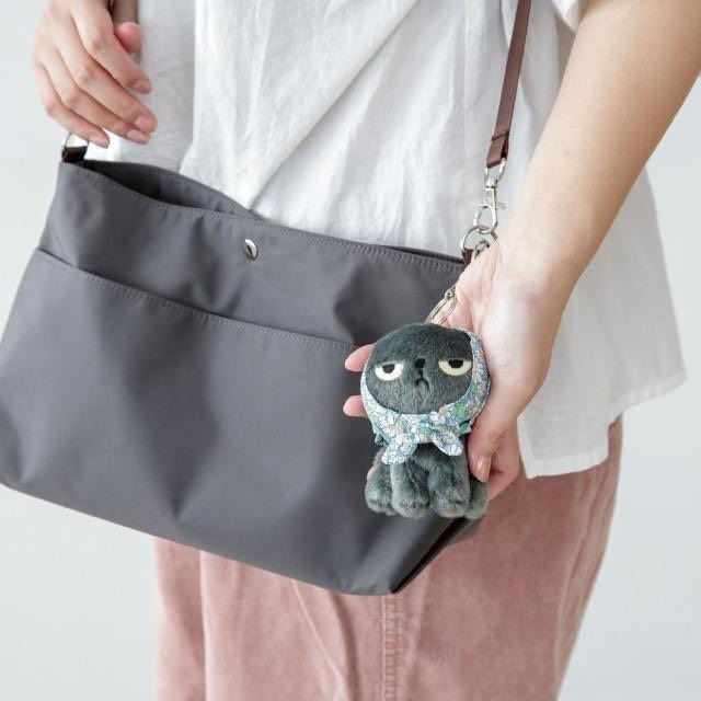 《預購》日本 - Angry Machiko 花柄圍巾鑰匙圈-細節圖10