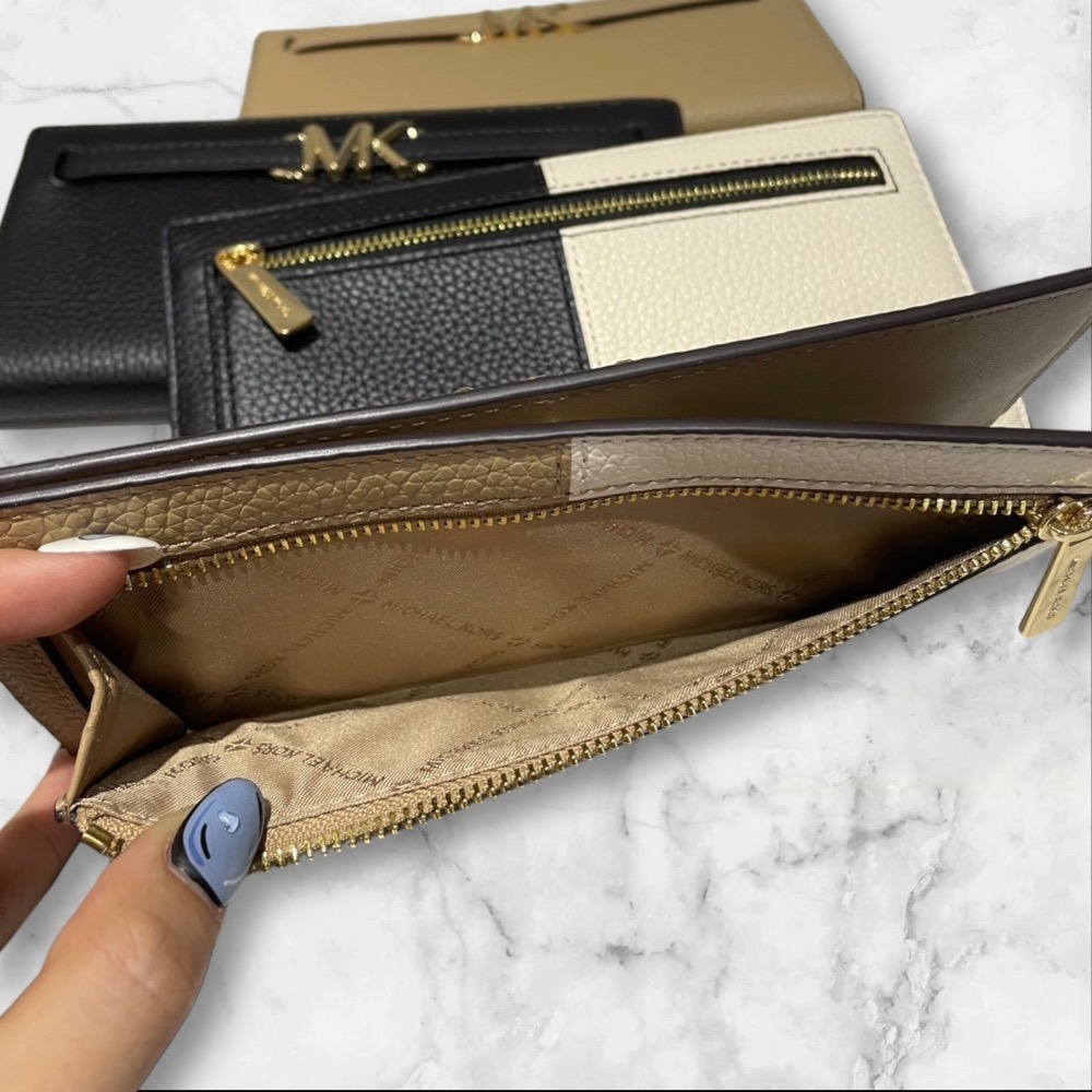 🔥台灣現貨🔥MICHAEL KORS MK 兩折長夾 薄長夾-細節圖4