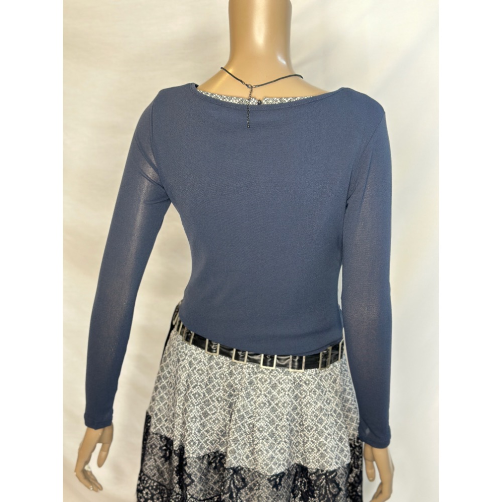 設計款專櫃款藍灰藍色腰身抓皺唯美浪漫 。絲襪衣-細節圖3