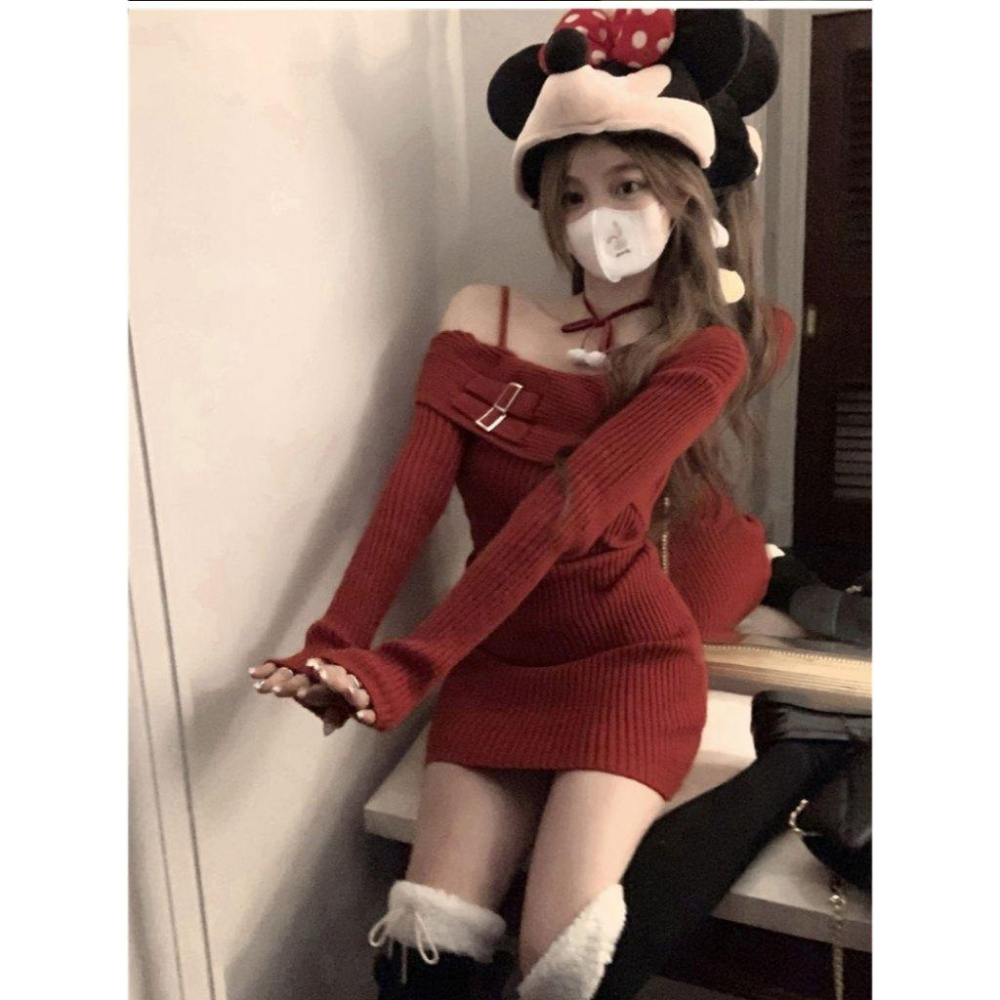 台灣現貨+預購♥純欲風一字肩針織包臀連身裙修身性感露露肩聖誕紅色毛衣裙女秋冬-細節圖6