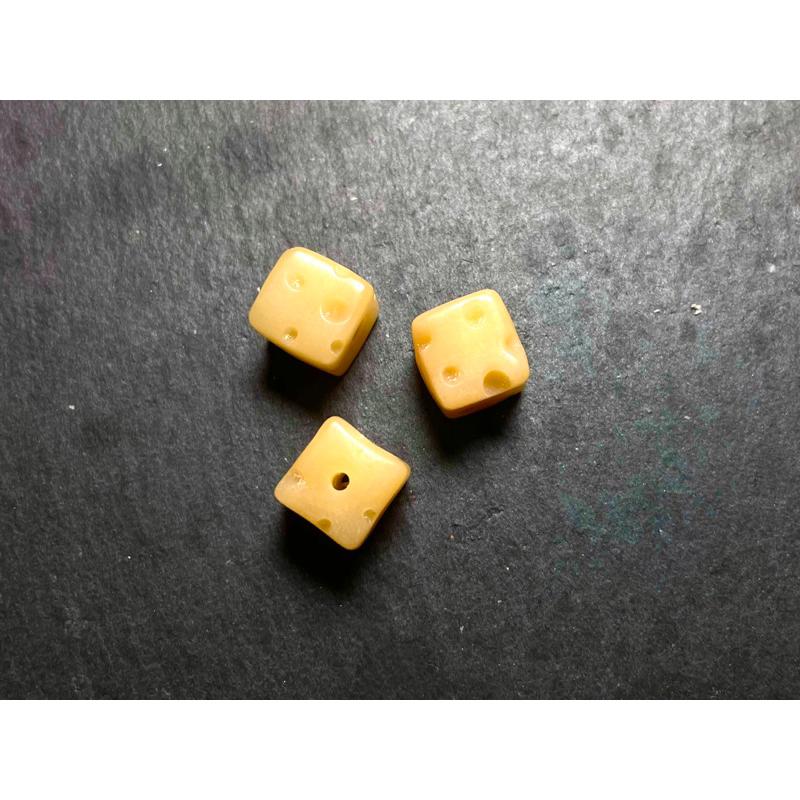 【羊角樹手作坊】白玉菩提乳酪小方塊珠 散珠-細節圖3