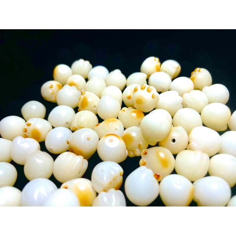 【羊角樹手作坊】白玉菩提焦糖貓掌珠 散珠-細節圖3