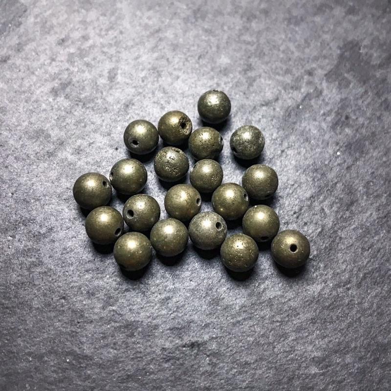 ✨黃鐵礦貨櫃✨ 黃鐵礦造型散珠 尺寸最齊 圓珠 隨形 滾石 手作 礦石-細節圖6