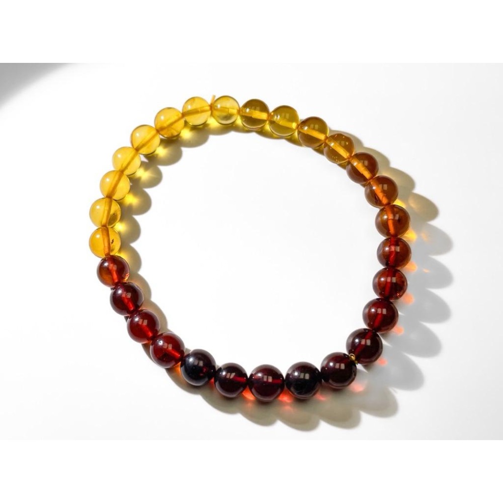 【羊角樹工作室】漸層蜜蠟手串6mm 琥珀-細節圖3