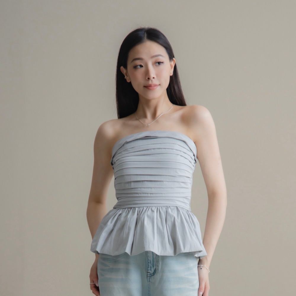 【CT MOON】輕奢感皺褶平口上衣-細節圖2