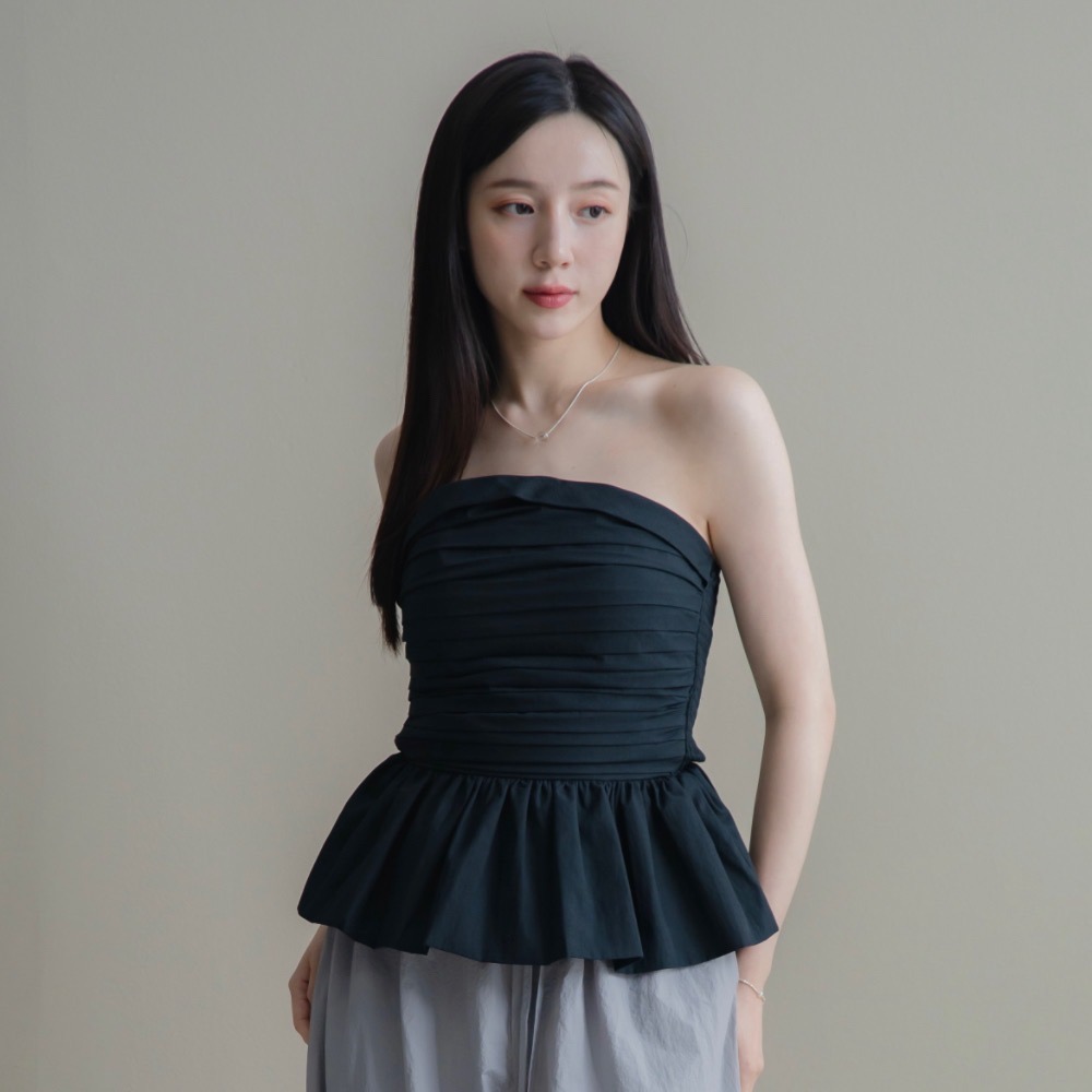 【CT MOON】輕奢感皺褶平口上衣-規格圖9