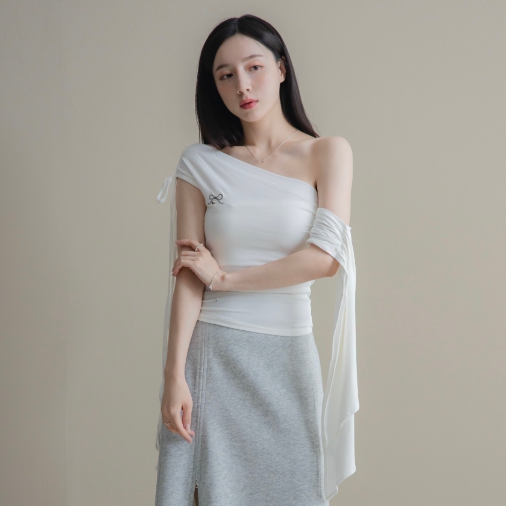 【CT MOON】造型滿分斜肩上衣-細節圖6