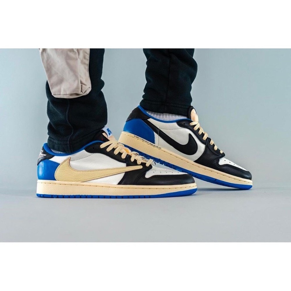 【大隻佬】Jordan 1 x Travis Scott x Frangment 白藍 倒勾 dm7866-140-細節圖9