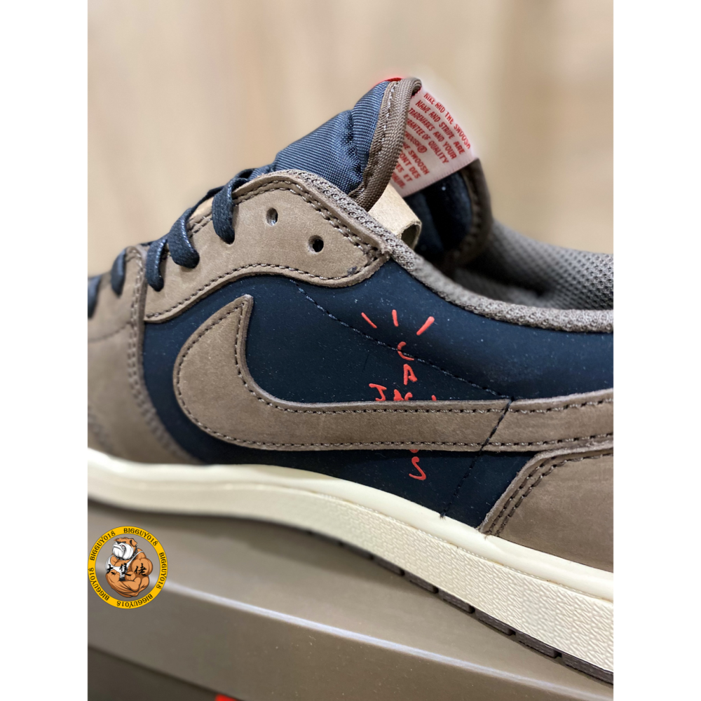 【大隻佬】AIR JORDAN 1 LOW x Travis Scott 深咖 倒勾 麂皮 聯名 CQ4277-001-細節圖6