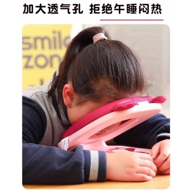 迪士尼可折疊午睡枕 抱枕 頸枕 長抱枕  款式:史迪奇/熊抱哥  尺寸:長25*寬19*高3cm  手感細膩親膚,舒-細節圖5