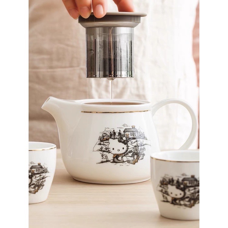 凱蒂貓 茶貝組 手繪風茶杯組3件組一壺2杯 蓋碗茶杯 茶壺 能貨運 泡茶壺 內膽耐高溫 茶壺 密封 溫壺 復古風-細節圖8