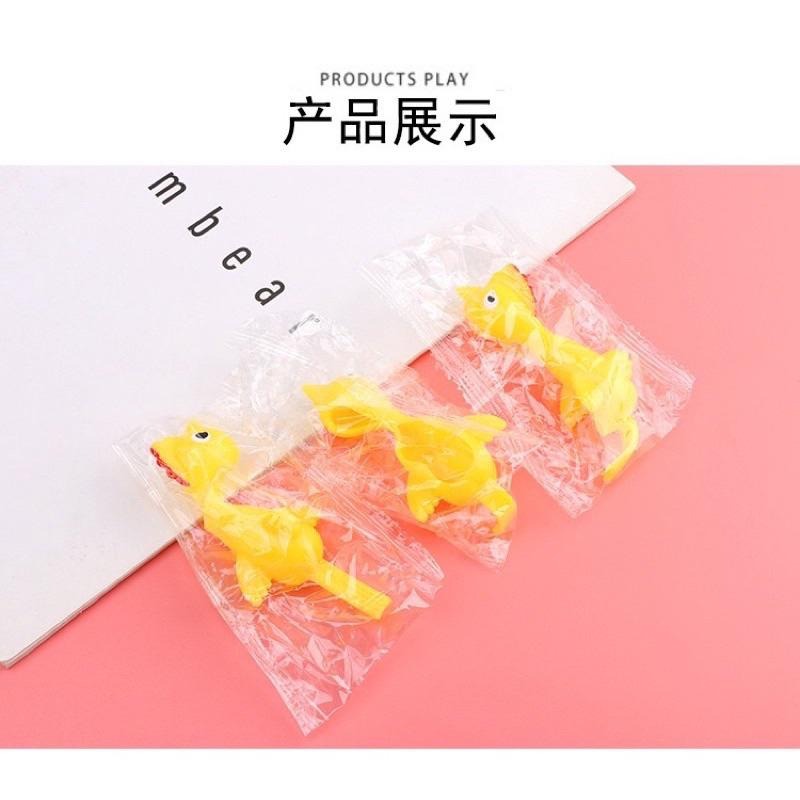 🍀台灣現貨🍀彈射小雞 手指彈射小雞 舒壓小雞 小雞玩具 飛天小雞 彈射玩具 舒壓玩具 發射小雞 彈射火雞 手指玩具 解壓-細節圖8