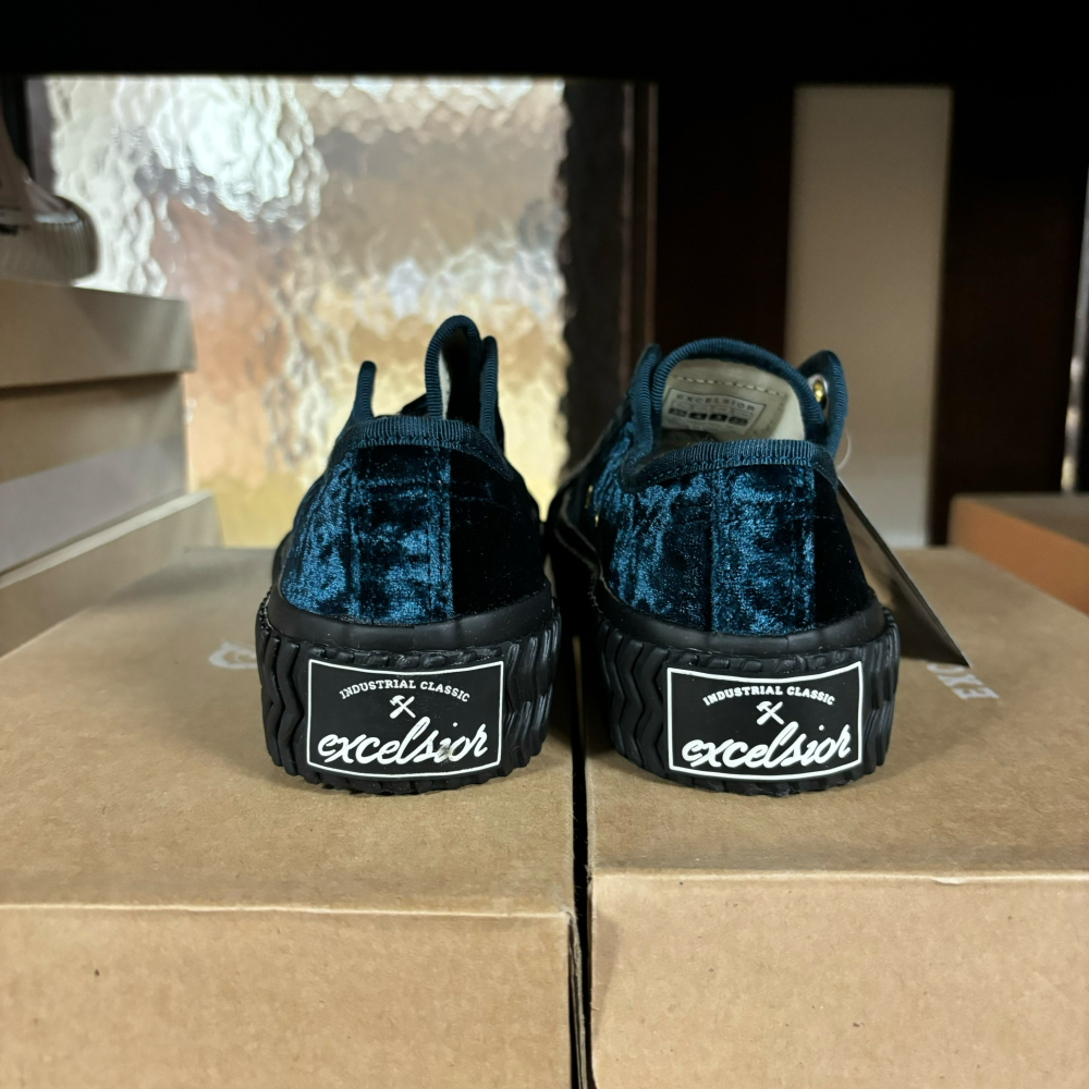 【Excelsior餅乾鞋】低筒 藍色絨布 黑底 (EF_M6017VV_NV)-細節圖2