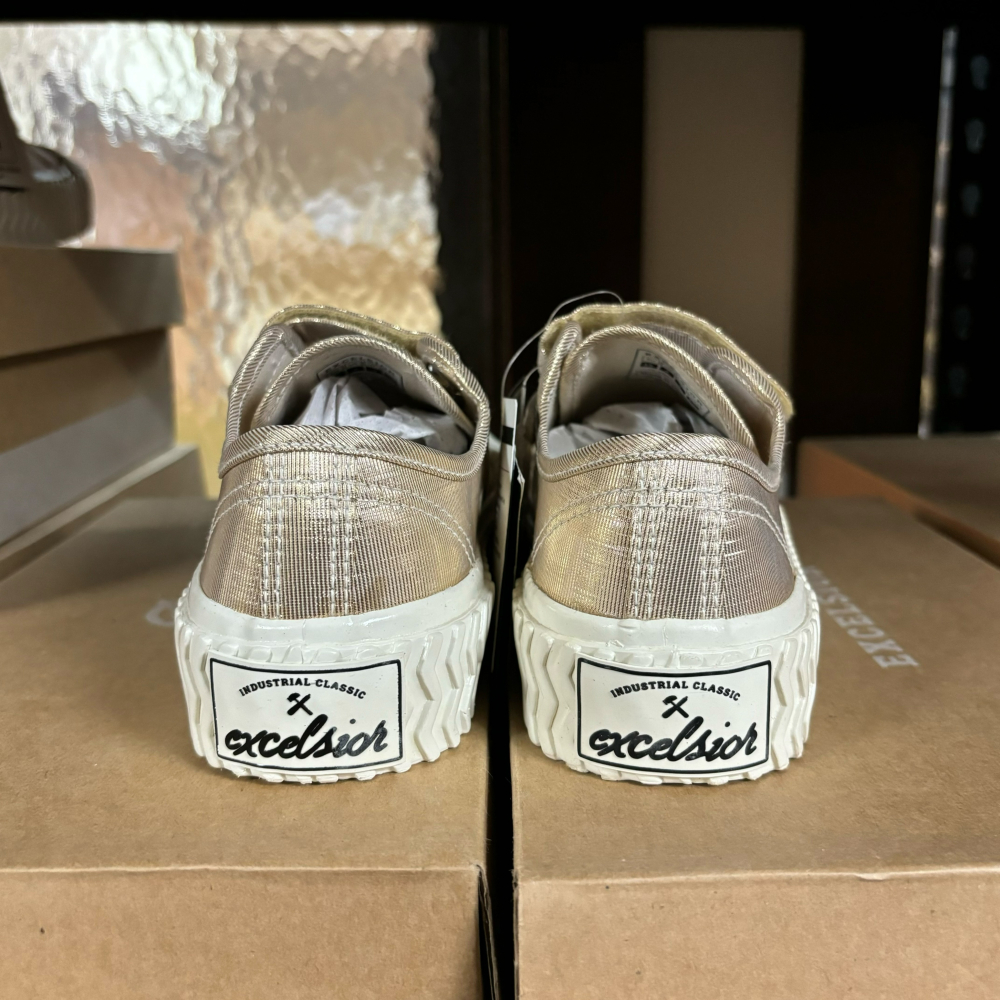 【Excelsior餅乾鞋】低筒 金色亮面 白底 (FS_M6017VC_GD) 魔鬼氈-細節圖2