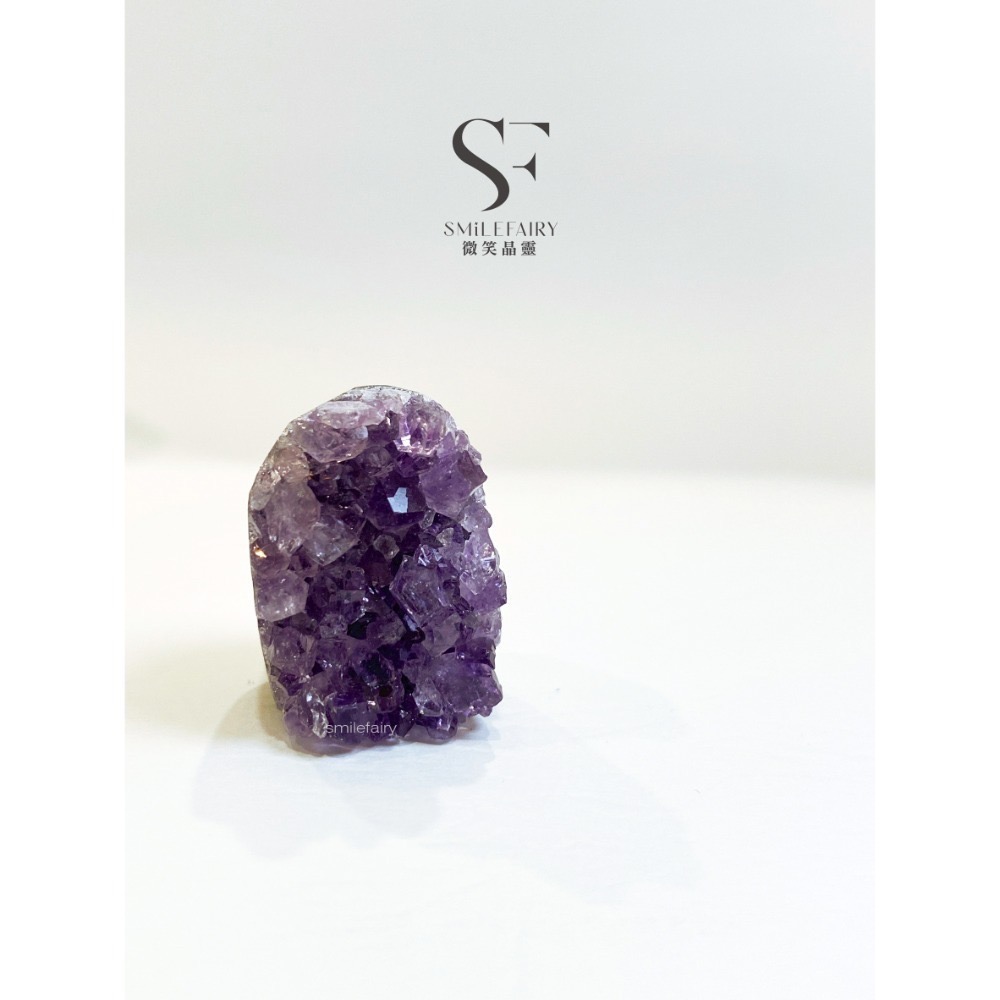 SF迷你晶鎮｜能量淨化・風水招福 拇指晶鎮 烏拉圭紫晶鎮 水晶初心者 小晶鎮 辦公室 風水擺設 迷你晶鎮 招貴人-規格圖1