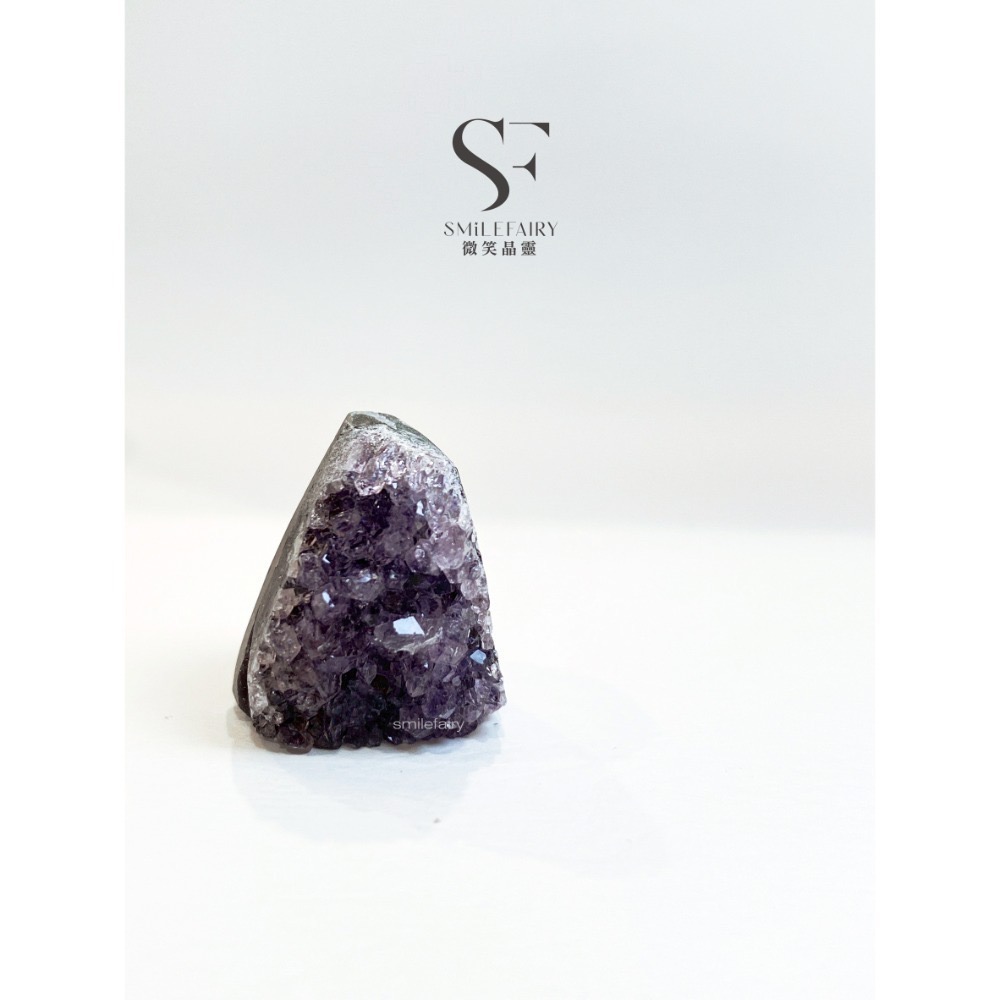 SF迷你晶鎮｜能量淨化・風水招福 拇指晶鎮 烏拉圭紫晶鎮 水晶初心者 小晶鎮 辦公室 風水擺設 迷你晶鎮 招貴人-規格圖1