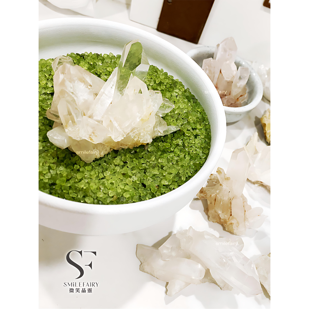 SF 水晶簇｜能量放大器．能量發電廠｜淨化環境、提升能量、招財納福、辟邪保平安、促進睡眠和學習、平衡身心-細節圖4