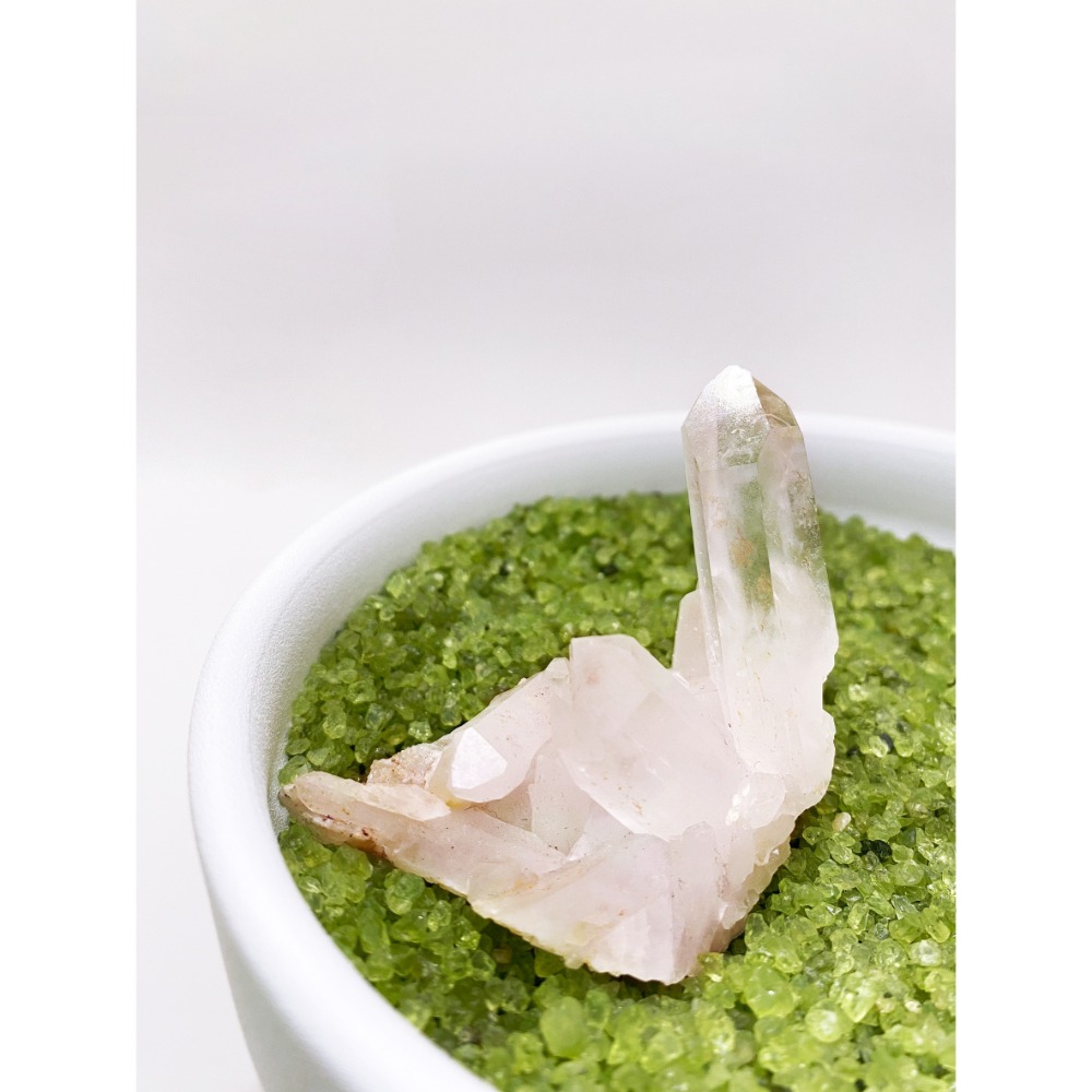 SF 水晶簇｜能量放大器．能量發電廠｜淨化環境、提升能量、招財納福、辟邪保平安、促進睡眠和學習、平衡身心-規格圖4