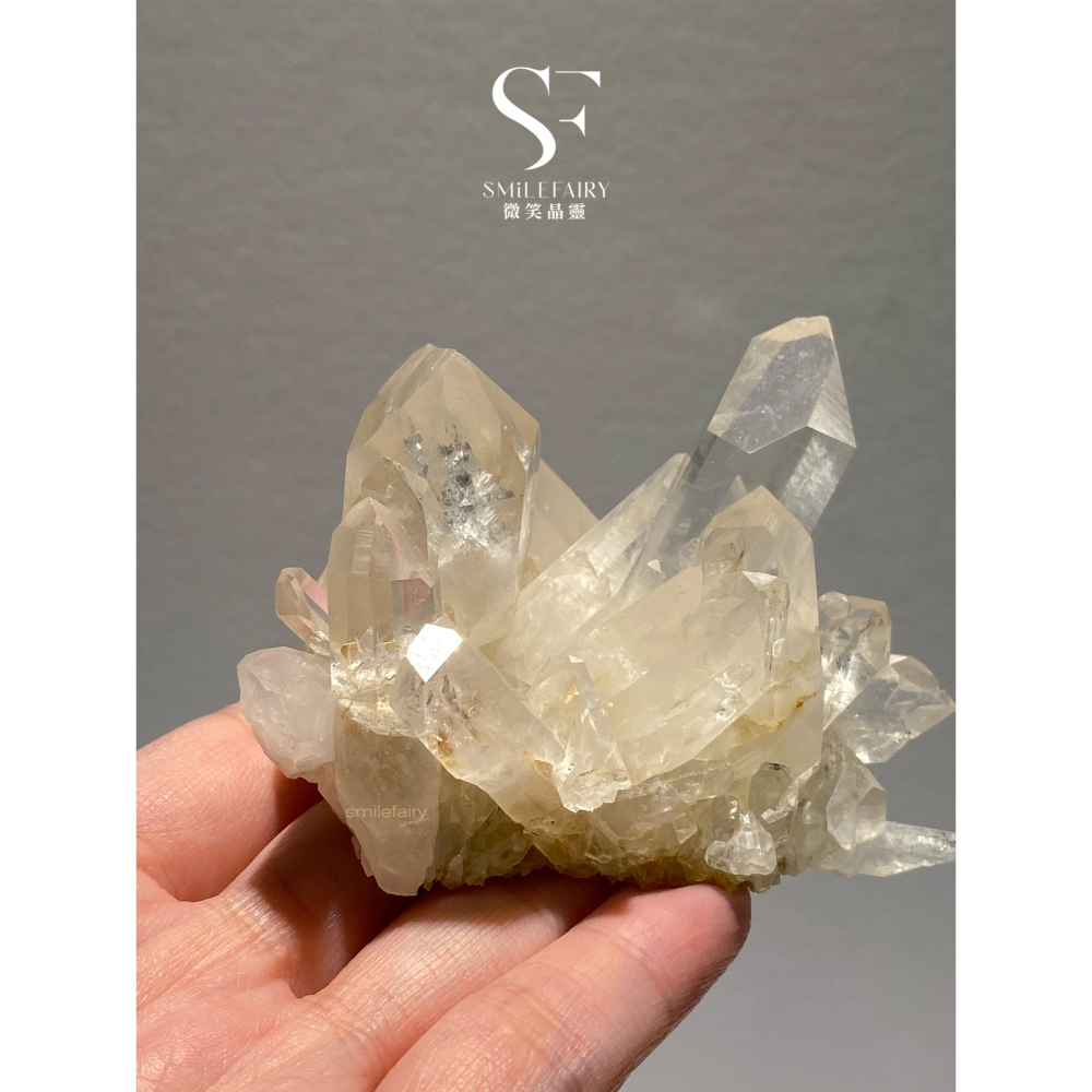 SF 水晶簇｜喜瑪拉雅水晶簇C015｜黃金城堡簇．頻能量水晶、淨化、平衡身心靈、提升專注力、減輕電磁波輻射、招財、人緣-細節圖3