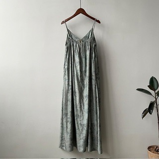 🕊️優雅高冷感水墨印花吊帶裙-細節圖5