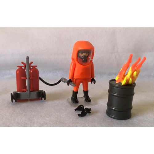 Playmobil 摩比 絕版 5367 特種部隊 消防員 化學兵 消防栓 防護罩 防護衣 火（二手無盒）